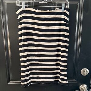 Jofit Classic Black and Khaki Striped Pencil Skirt